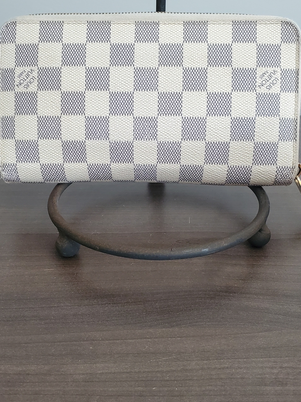 Louis Vuitton Damier Azur Pattern Zip Wallet - White/Gray